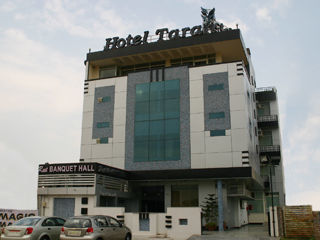 Tarun Hotel Джайпур Екстериор снимка