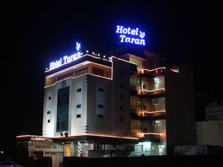 Tarun Hotel Джайпур Екстериор снимка