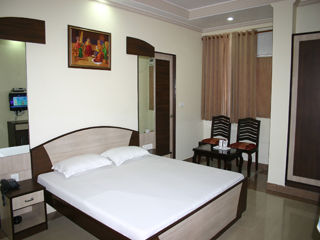 Tarun Hotel Джайпур Екстериор снимка